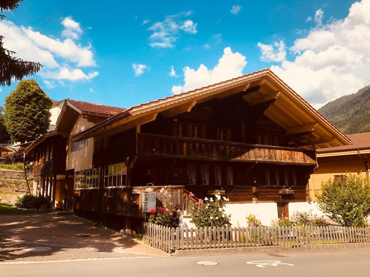 Gemuetliches Zuhause Mit Ausblick Lägenhet Wilderswil Exteriör bild